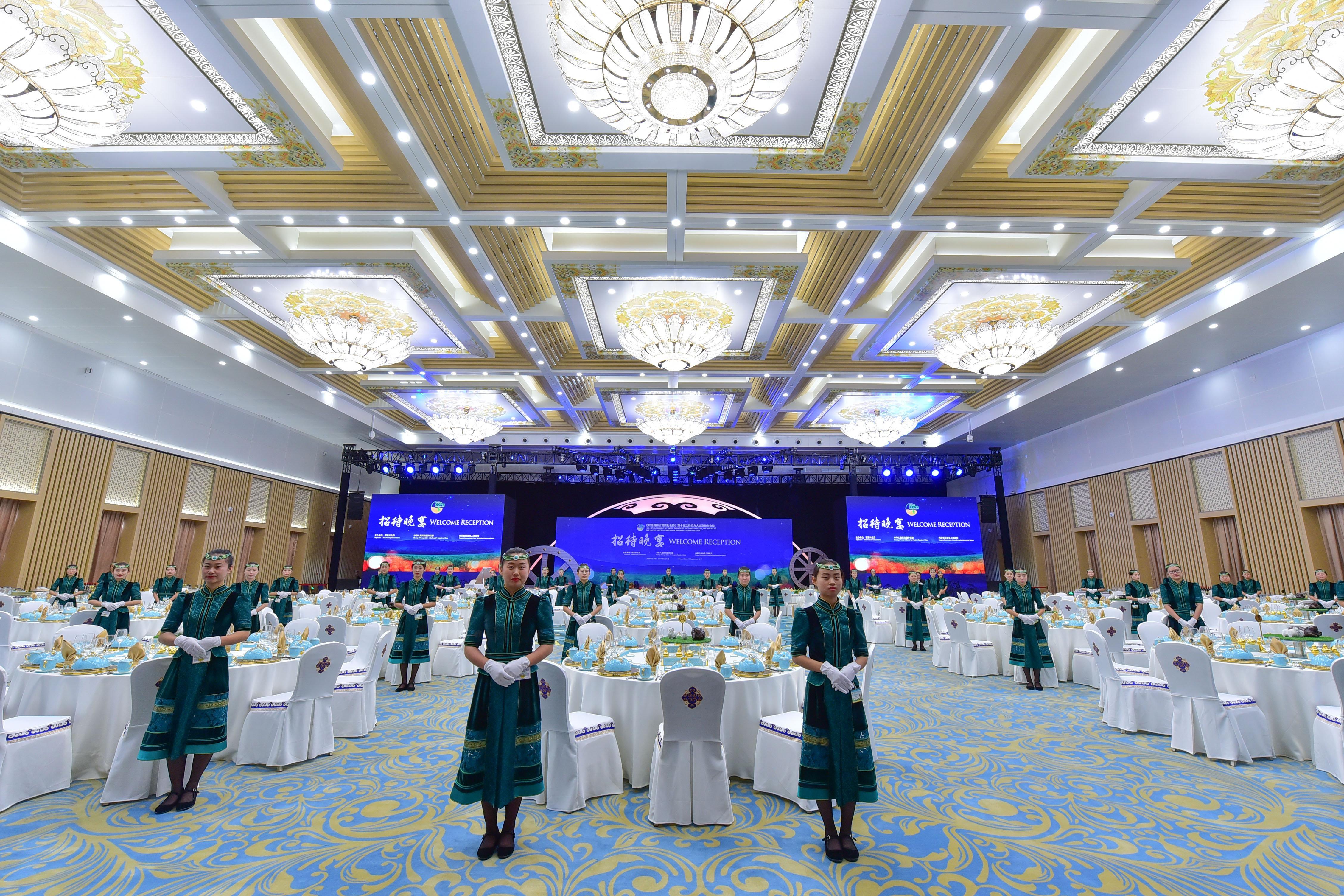 Crowne Plaza Ordos, An Ihg Hotel Экстерьер фото